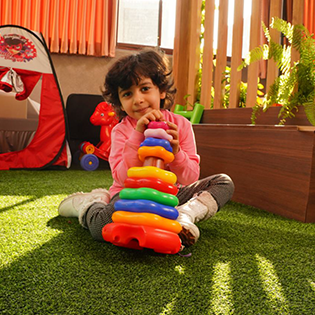 فضایی مفرح در آزماشگاه حیاط تبریز برای کودکان